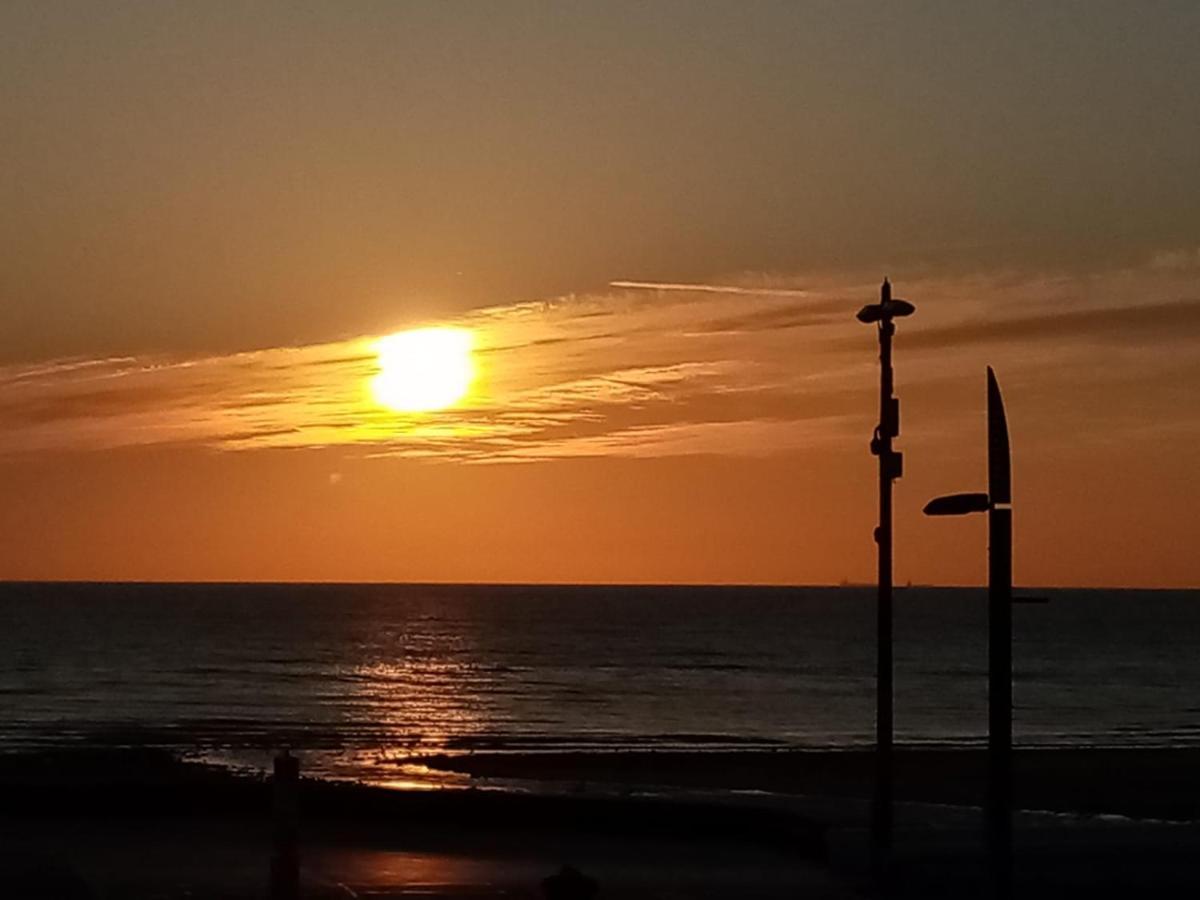 Appartement Wimereux "Les Pieds Dans L'Eau", Parking, Wifi Exteriör bild